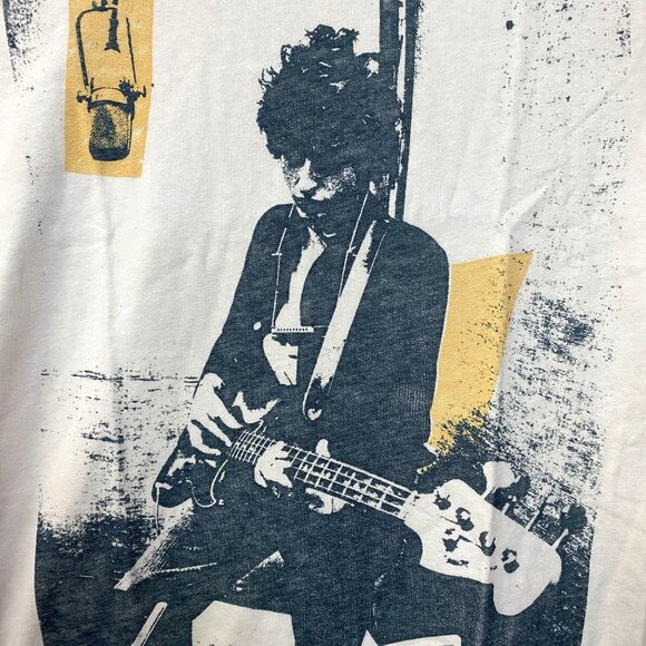 Bon Dylan Guitar Playing Rock Poster T-Shirt Small - Picture 2 of 4